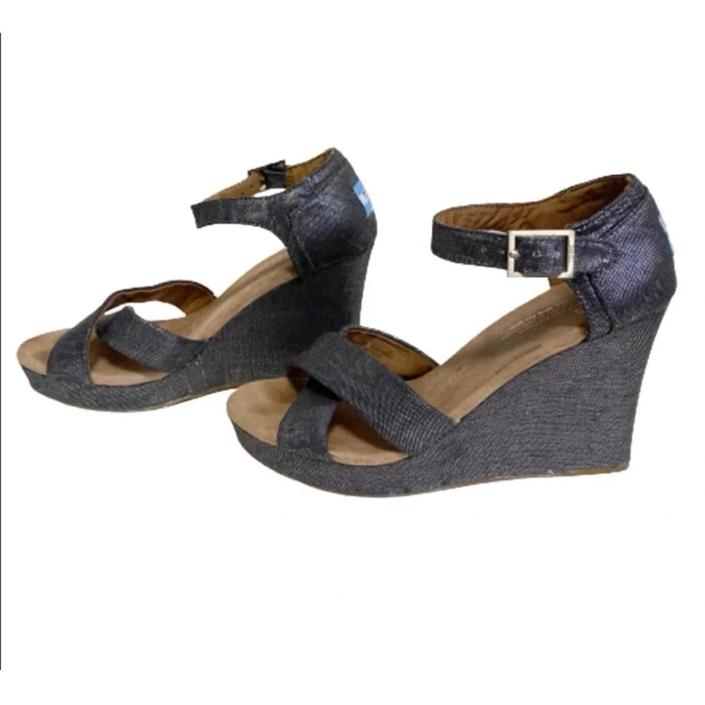 Toms Sienna metallic chambray wedge sandals size 7